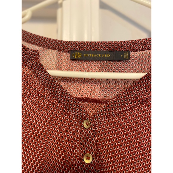 Sheer button 3/4 length top - Picture 3 of 3